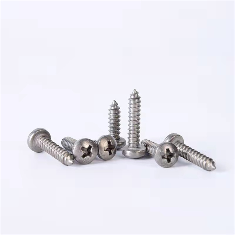 DIN7981 crux reducta punctus finis capitis cochleae percussus Titanium