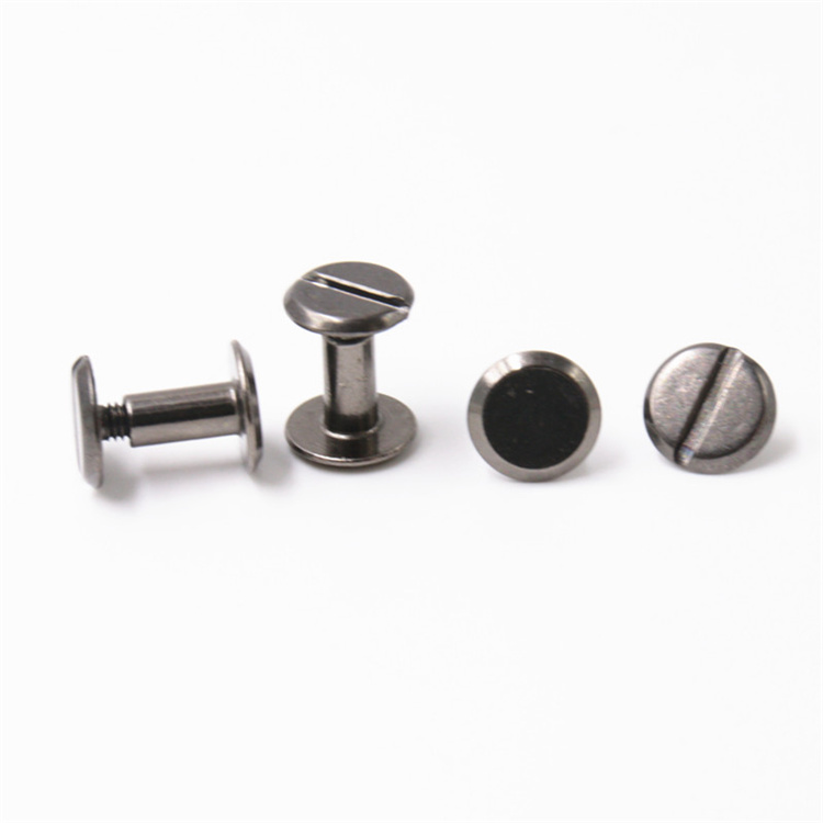 Calens sale m4 carbonis chalybeum sclopetum metallum ligamentum postes ad corium